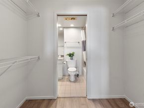 2400 8th Avenue N 1S, Seattle WA 98109