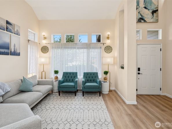 4210 258th Avenue SE, Sammamish WA 98029