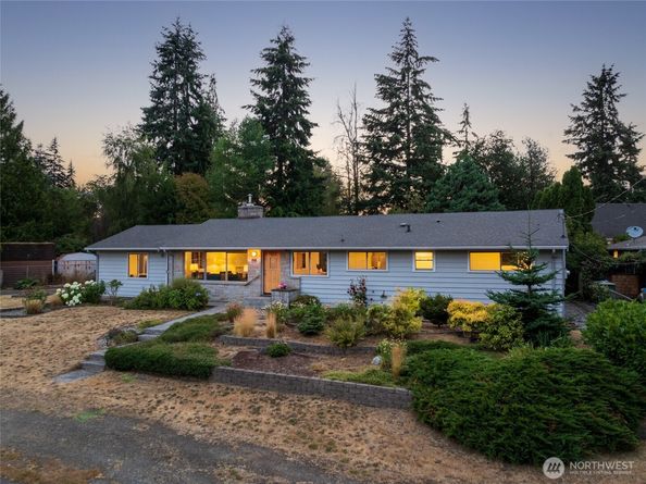 18930 66th Place W, Lynnwood WA 98036