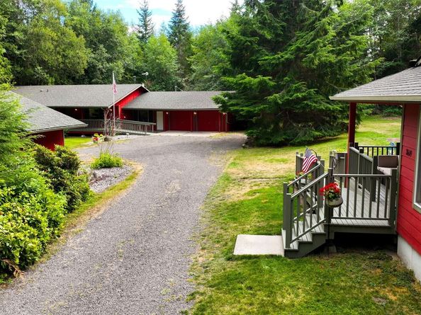 21611 Port Gamble Road NE, Poulsbo WA 98370