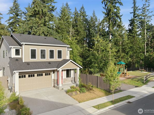 18527 Meridian Ave SE, Bothell WA 98012