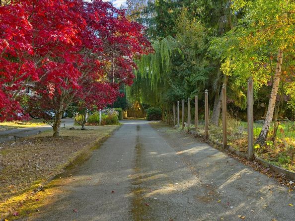 8608 184th Street SW, Edmonds WA 98026
