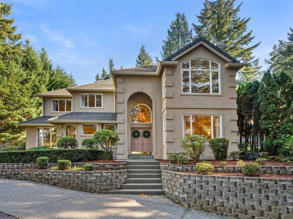 5426 Lake Washington Boulevard SE, Bellevue WA 98006