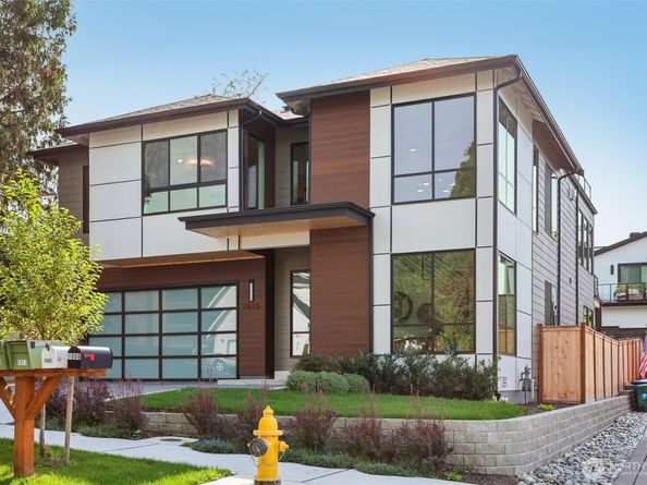 1015 N 35th Street, Renton WA 98056