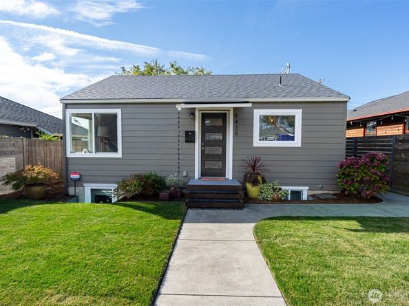 9439 21st Avenue SW, Seattle WA 98106