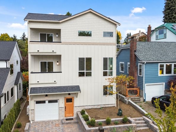 116 N 55th Street, Seattle WA 98103