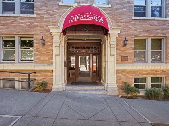 505 E Denny Way A305, Seattle WA 98122