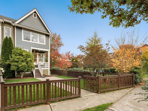 4164 29th Avenue S, Seattle WA 98108