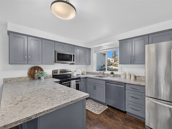 13309 NE 138th Place, Kirkland WA 98034