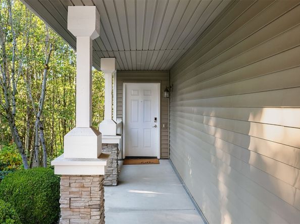 6515 SE Cougar Mountain Way 1, Bellevue WA 98006