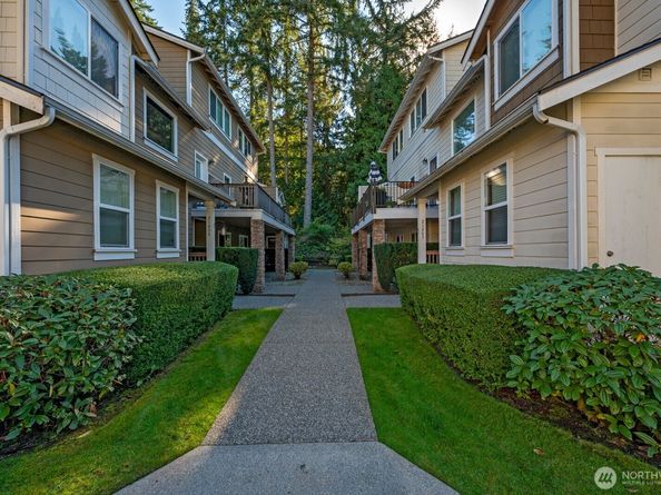 21615 11th Drive SE, Bothell WA 98021