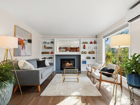 3604 SW Thistle Street, Seattle WA 98126