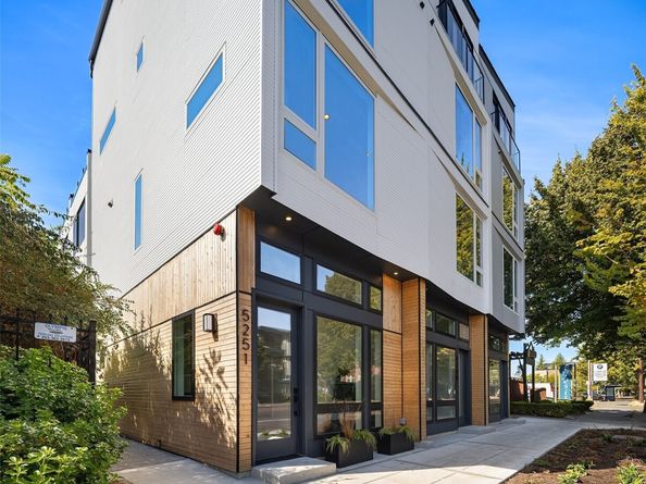 5251 California Avenue SW, Seattle WA 98136