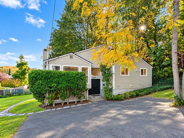 10004 Beacon Avenue, Seattle WA 98178