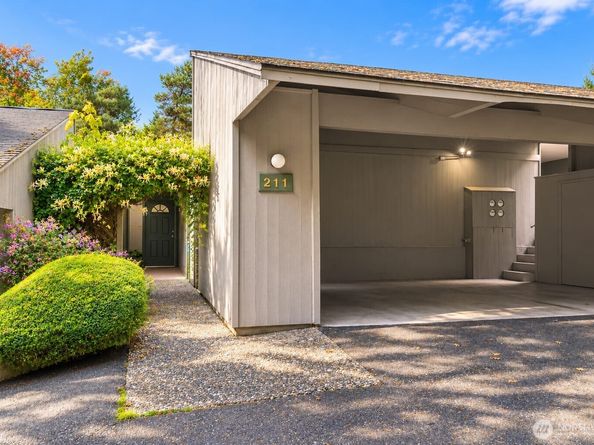 6356 138th Avenue NE 211, Redmond WA 98052
