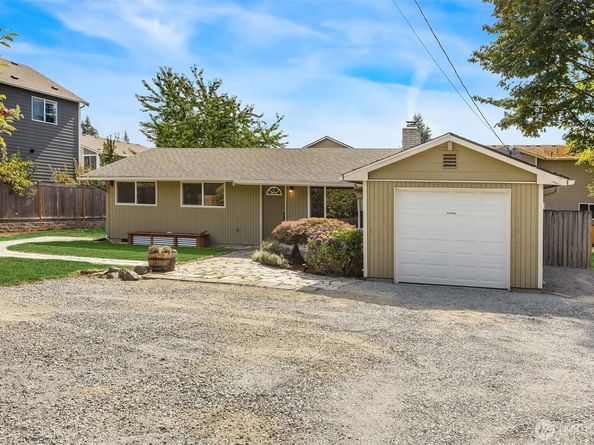 1008 Logan Road, Lynnwood WA 98036