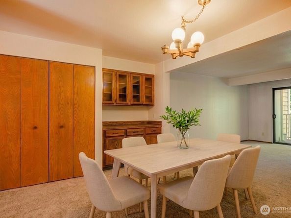 3921 108th Avenue NE 201A, Bellevue WA 98004