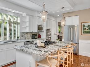 14423 SE 89th Place, Newcastle WA 98059