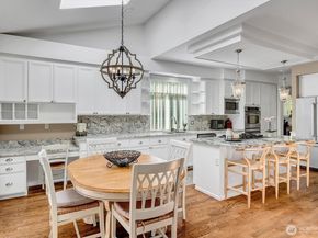 14423 SE 89th Place, Newcastle WA 98059