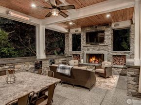 14423 SE 89th Place, Newcastle WA 98059