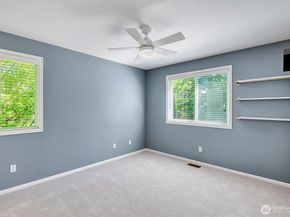 14423 SE 89th Place, Newcastle WA 98059