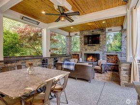 14423 SE 89th Place, Newcastle WA 98059