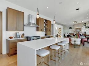 6922 96th Avenue SE, Mercer Island WA 98040