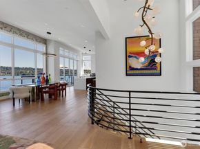6922 96th Avenue SE, Mercer Island WA 98040