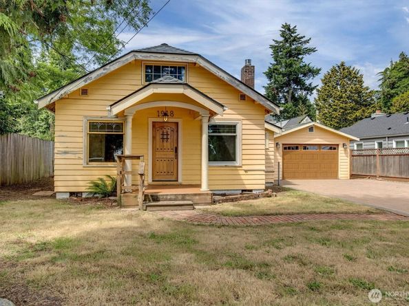 1918 N 115th Street, Seattle WA 98133