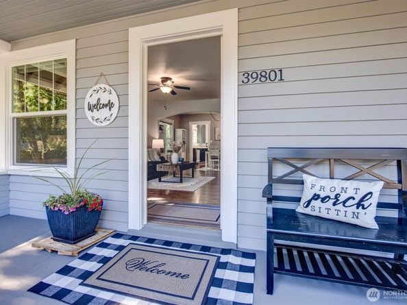 39801 SE Walnut Street, Snoqualmie WA 98065