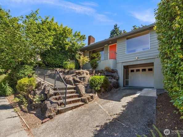 5508 31st Avenue NE, Seattle WA 98105