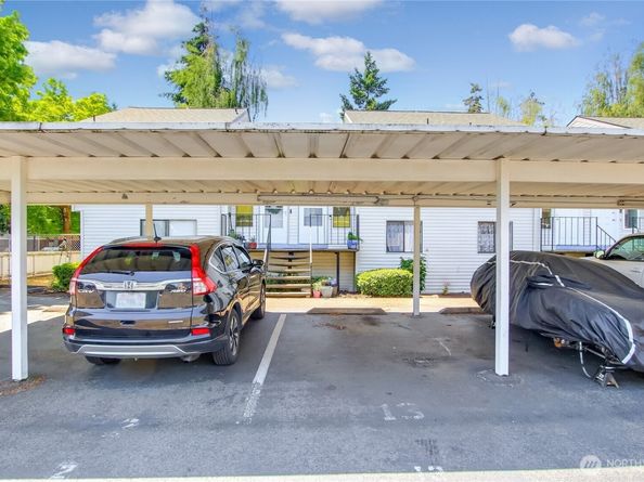 1313 W James Street 2, Kent WA 98032