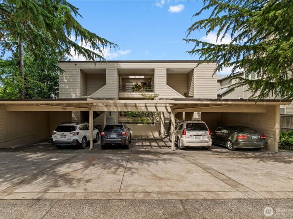 2811 14th W 101, Seattle WA 98119