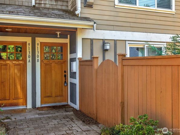 9130 45th Avenue SW B, Seattle WA 98136