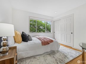 15004 61st Place NE, Kenmore WA 98028