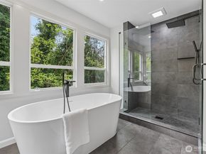 15004 61st Place NE, Kenmore WA 98028