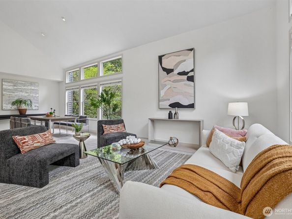 15004 61st Place NE, Kenmore WA 98028