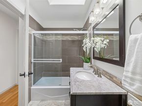 15004 61st Place NE, Kenmore WA 98028