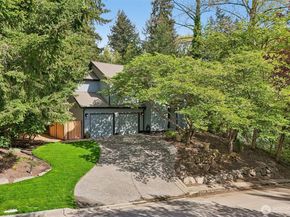 15004 61st Place NE, Kenmore WA 98028