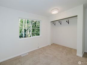 10898 Tulip Place NW, Silverdale WA 98383
