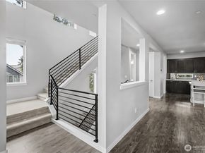 130 198th Street SE 5, Bothell WA 98012