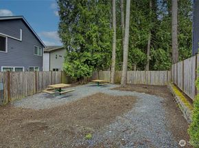 130 198th Street SE 5, Bothell WA 98012