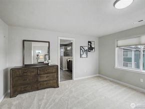 130 198th Street SE 5, Bothell WA 98012