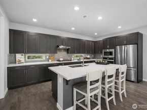 130 198th Street SE 5, Bothell WA 98012