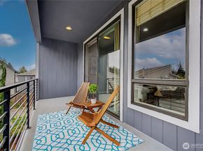 130 198th Street SE 5, Bothell WA 98012