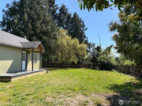 22024 Military Rd S, SeaTac WA 98198