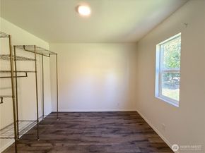 22024 Military Rd S, SeaTac WA 98198