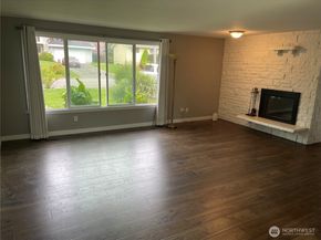 2419 SW 307th Street, Federal Way WA 98023