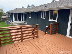 2419 SW 307th Street, Federal Way WA 98023