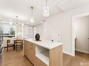 3449 California Avenue SW B, Seattle WA 98116